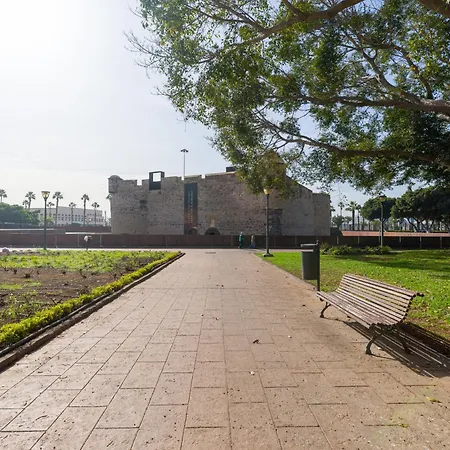 Castle Bank By Canariasgetaway * Las Palmas de Gran Canaria