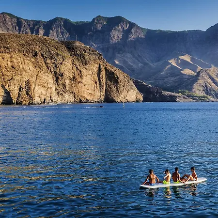 Castle Bank By Canariasgetaway * Las Palmas de Gran Canaria